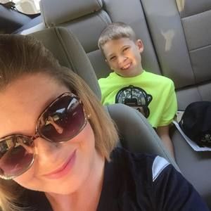 Meet your Posher, Derrick nicole